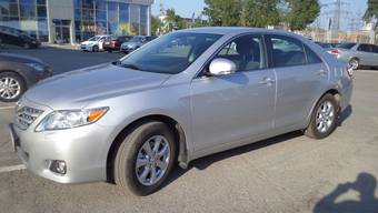 2011 Toyota Camry Pictures