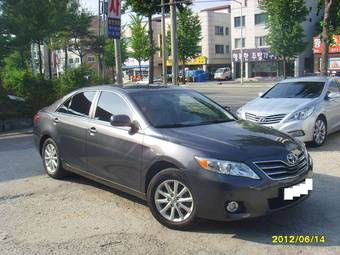 2011 Toyota Camry Pictures