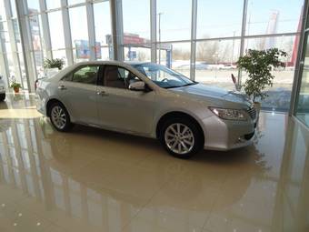 2012 Toyota Camry Photos