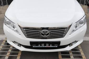 2012 Toyota Camry Pics