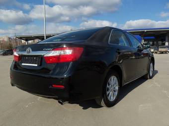 2012 Toyota Camry Images