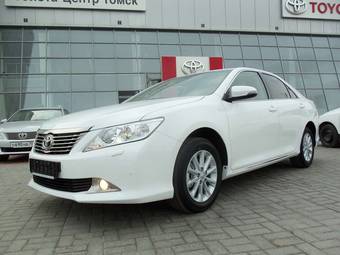 2012 Toyota Camry Photos
