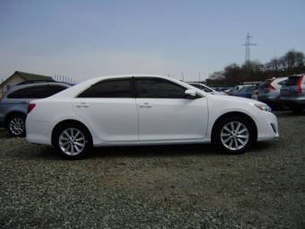 2012 Toyota Camry Pictures