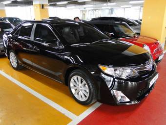 2012 Toyota Camry Pictures