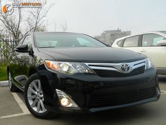 2012 Toyota Camry Pictures