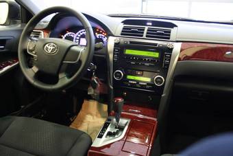 2012 Toyota Camry Pictures