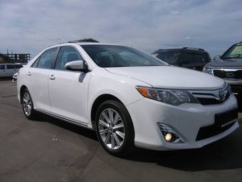 2012 Toyota Camry Pictures