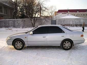 Toyota Camry Gracia