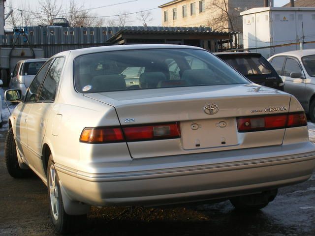 1998 Toyota Camry Gracia