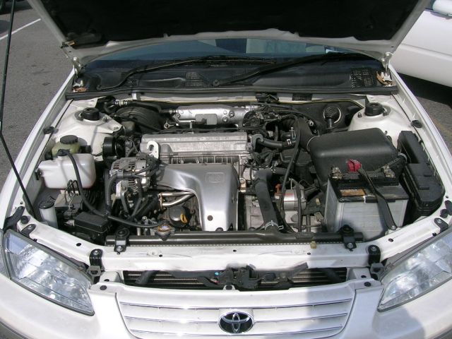 1998 Toyota Camry Gracia Photos