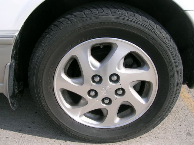 1998 Toyota Camry Gracia Photos