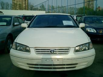 1998 Toyota Camry Gracia Photos