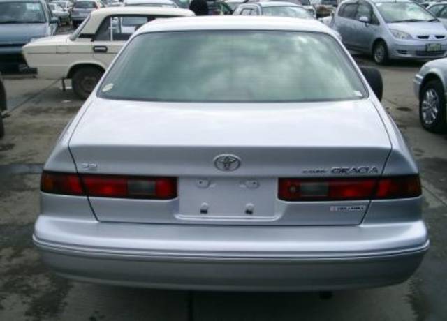 1999 Toyota Camry Gracia
