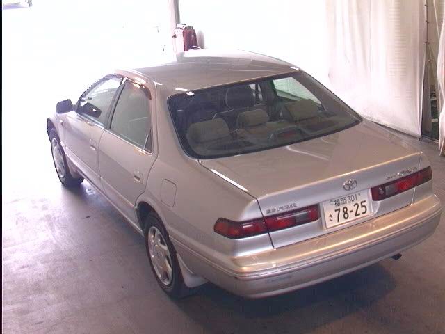 1999 Toyota Camry Gracia Photos