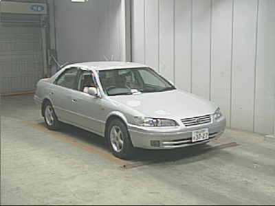 1999 Toyota Camry Gracia Pictures