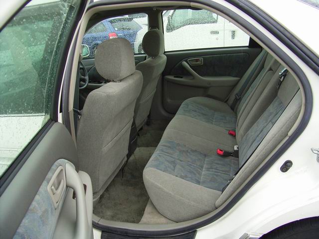 1999 Toyota Camry Gracia Pictures