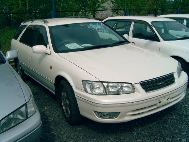 1999 Toyota Camry Gracia