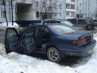 1999 Toyota Camry Gracia Photos