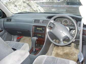 1999 Toyota Camry Gracia Photos