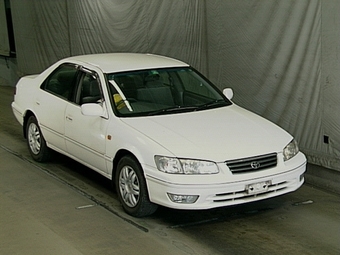 2000 Toyota Camry Gracia