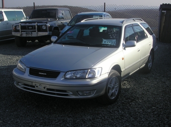 2000 Toyota Camry Gracia