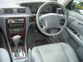 Toyota Camry Gracia