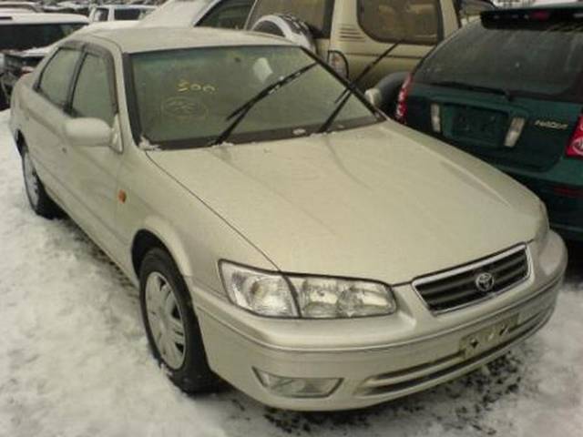 2000 Toyota Camry Gracia