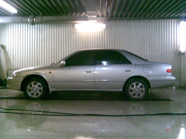 2000 Toyota Camry Gracia