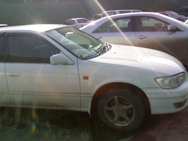 2000 Toyota Camry Gracia