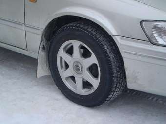2000 Camry Gracia
