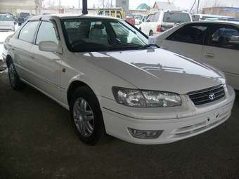 2000 Toyota Camry Gracia