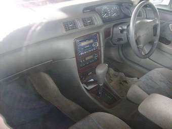 2000 Camry Gracia