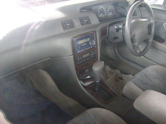 2000 Toyota Camry Gracia