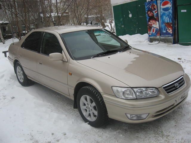 2000 Toyota Camry Gracia