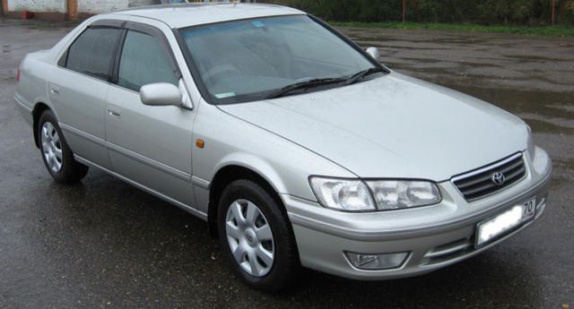2000 Toyota Camry Gracia