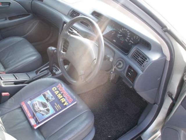 2000 Toyota Camry Gracia