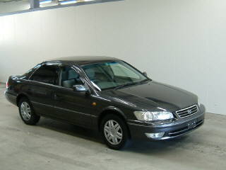 2000 Toyota Camry Gracia Photos