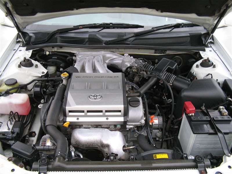 2000 Toyota Camry Gracia Pics