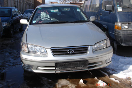 2000 Toyota Camry Gracia Photos
