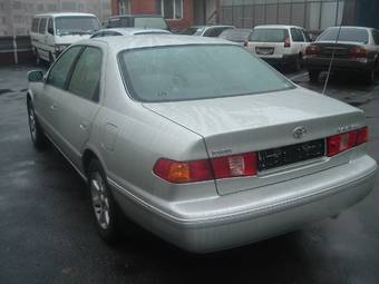 2000 Toyota Camry Gracia Pictures