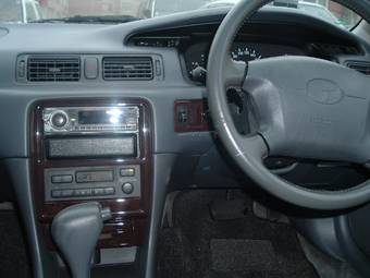 2000 Toyota Camry Gracia For Sale