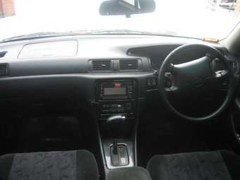 2000 Toyota Camry Gracia Pictures