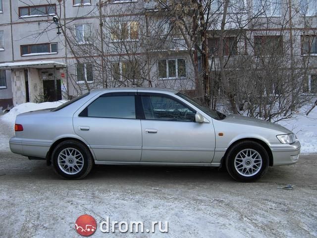 2001 Toyota Camry Gracia