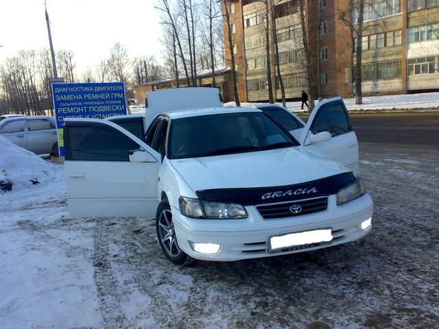 2001 Toyota Camry Gracia