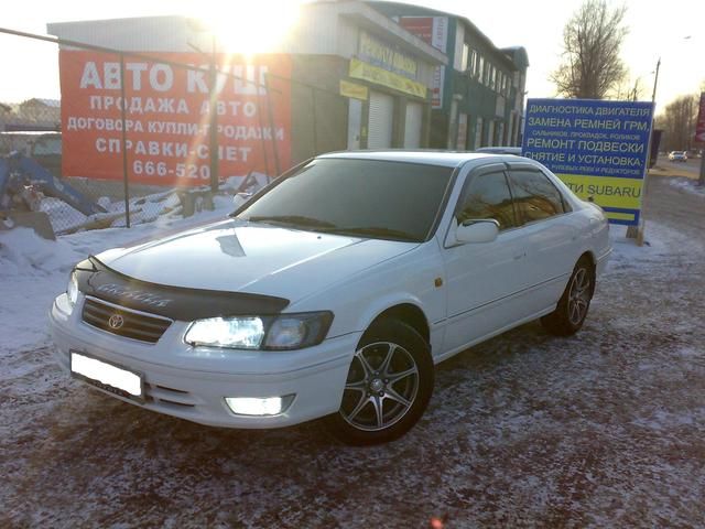 2001 Toyota Camry Gracia