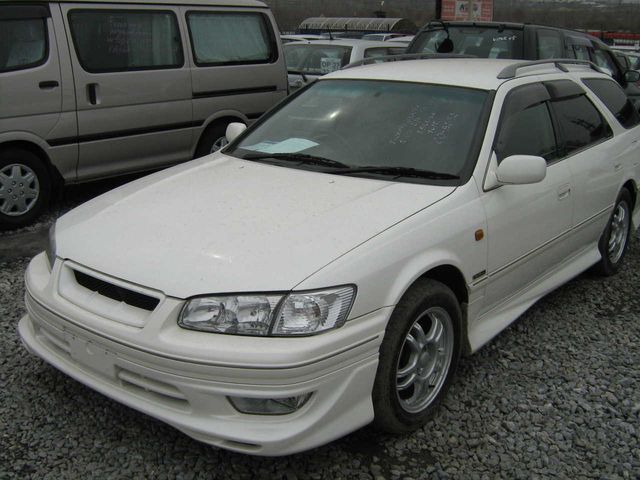 2001 Toyota Camry Gracia