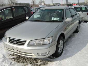 2001 Camry Gracia