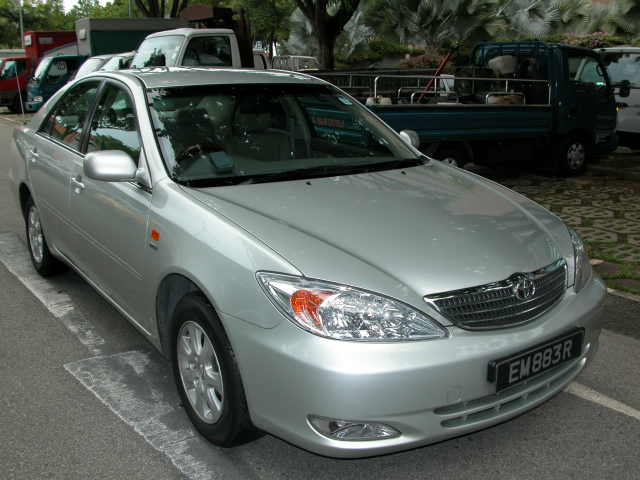 2002 Toyota Camry Gracia Photos