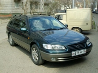 1997 Toyota Camry Gracia Wagon