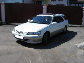 1997 Toyota Camry Gracia Wagon